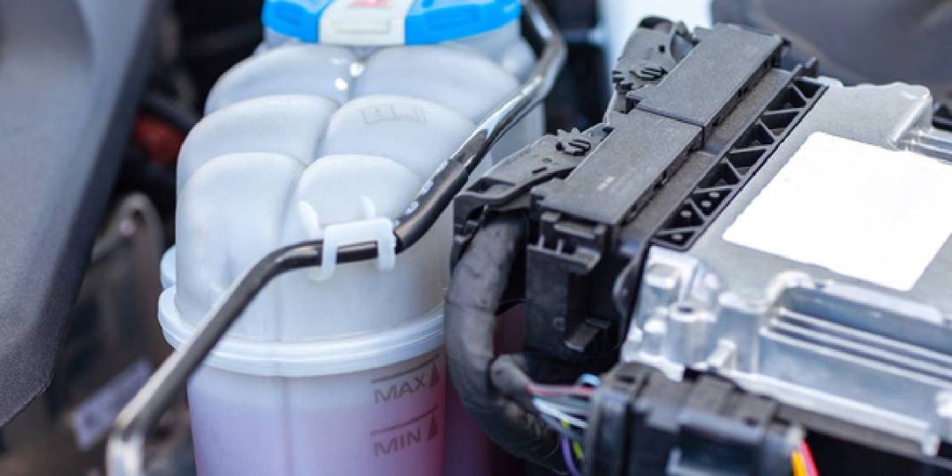 Ustalar bu noktaya dikkat çekiyor! Araç bakımının kritik adımı: Atlayan 200.000 TL zararla karşılaşabilir 2